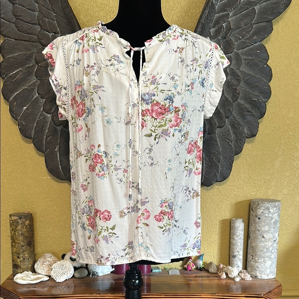 Buffalo Floral Print Women's Top